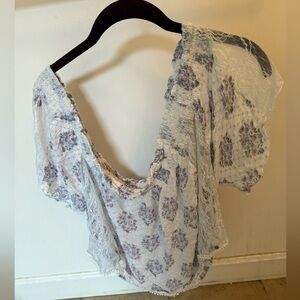 American Eagle Outfitters Floral Lace Crop Top - White and Purple